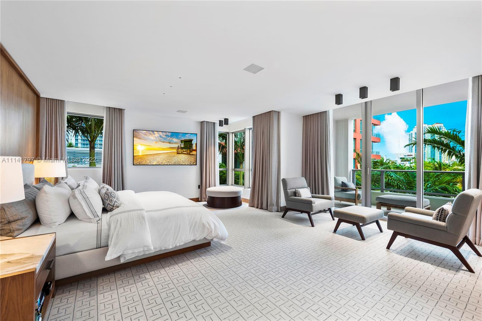 OCEAN HOUSE CONDO - Residential