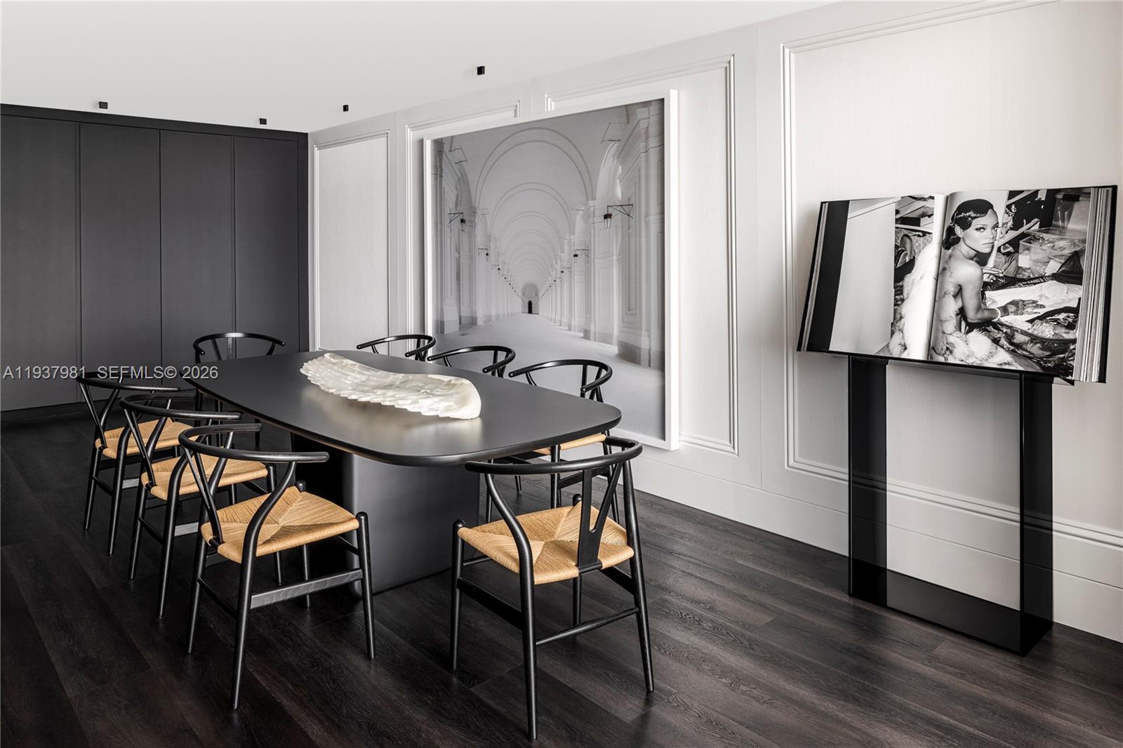 1040 Biscayne Blvd 2202