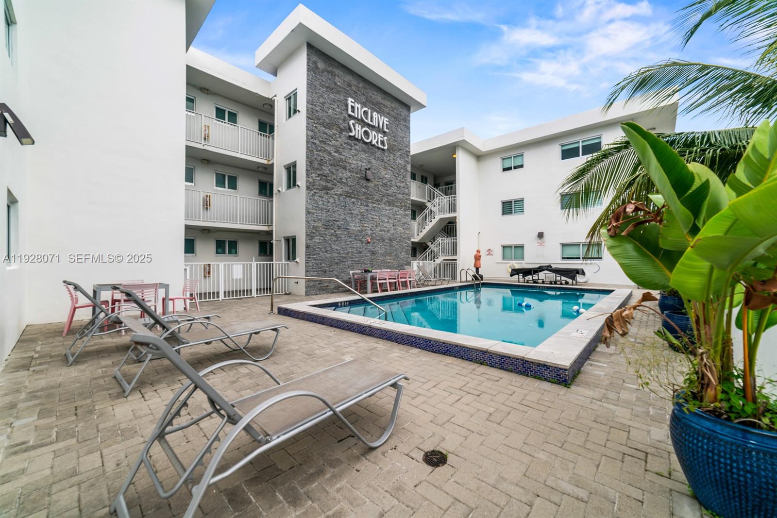 Enclave Shores Condo - Residential Lease