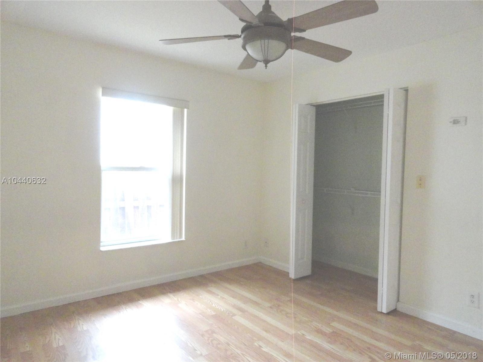 GREENVIEW SHORES - Residential Lease