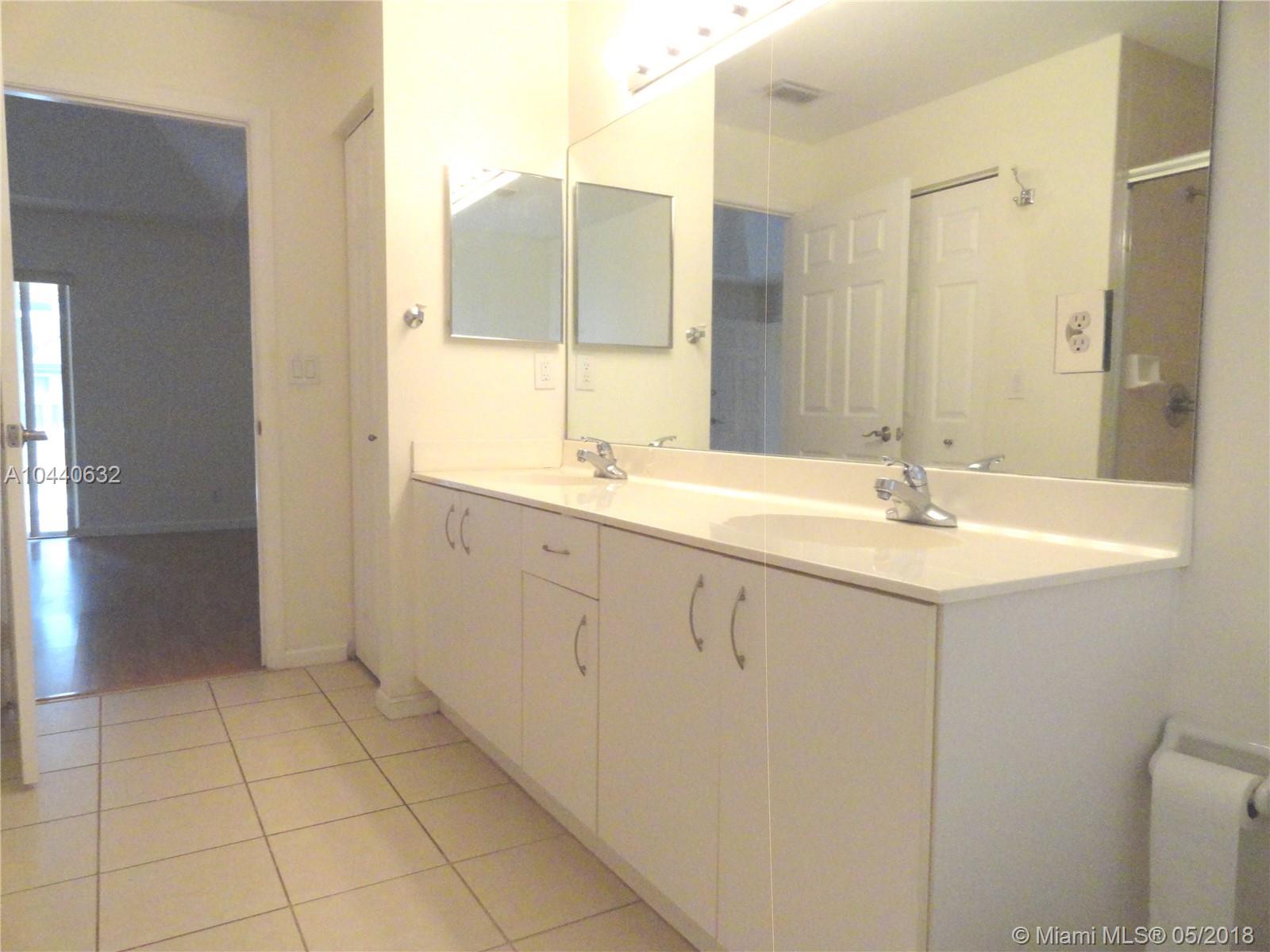 GREENVIEW SHORES - Residential Lease