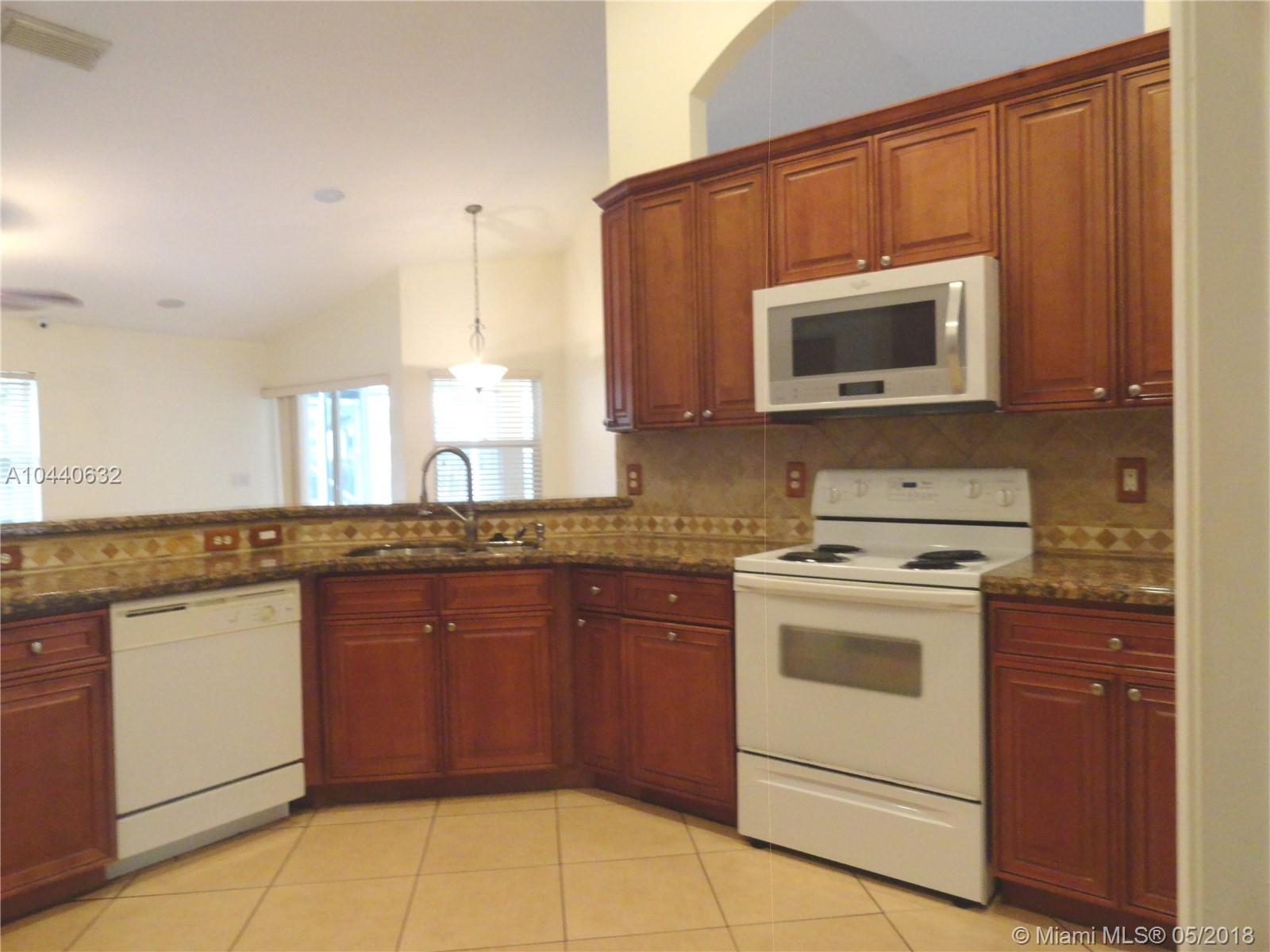 GREENVIEW SHORES - Residential Lease