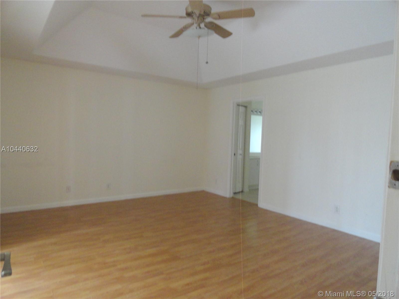 GREENVIEW SHORES - Residential Lease