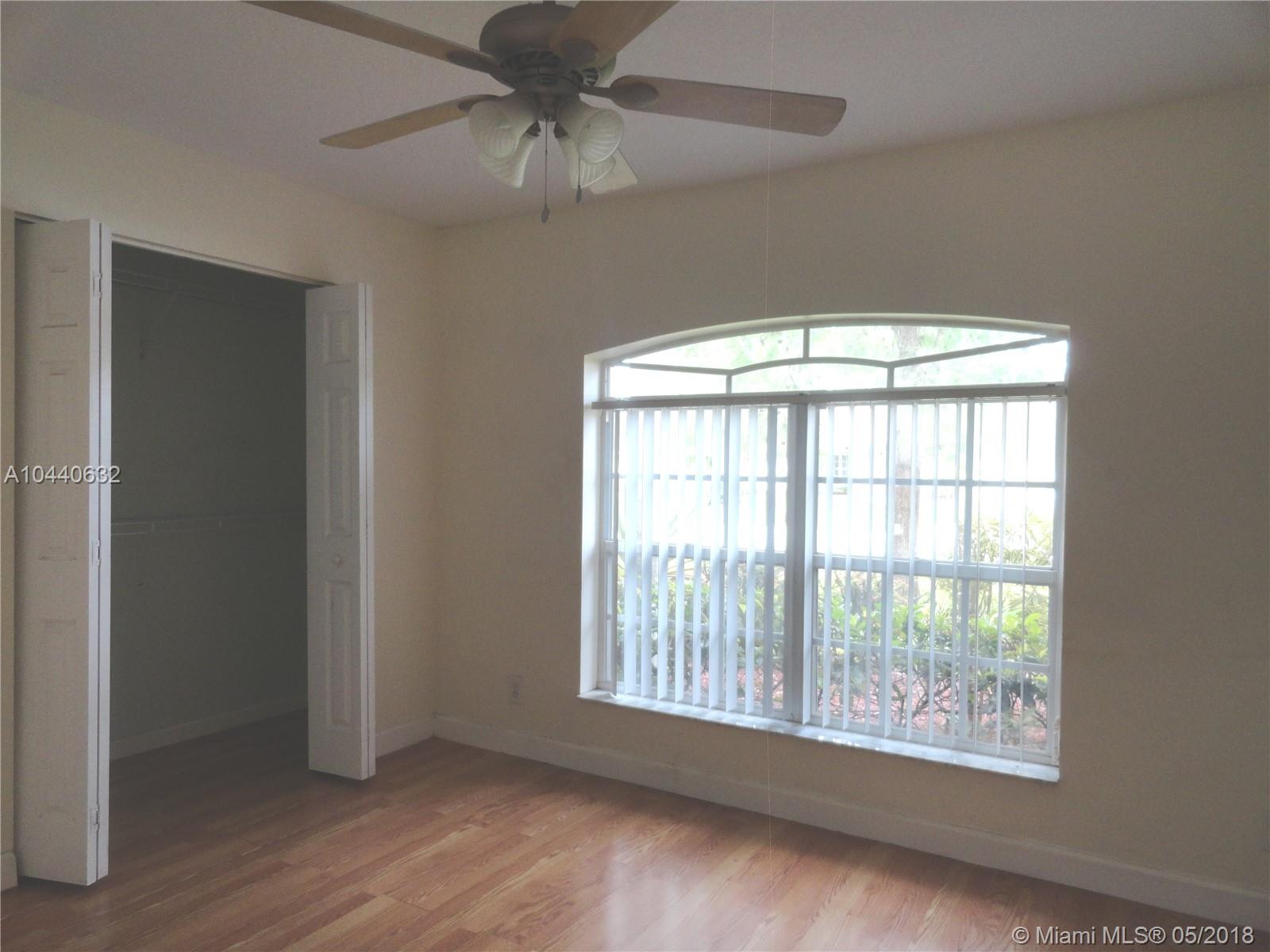 GREENVIEW SHORES - Residential Lease