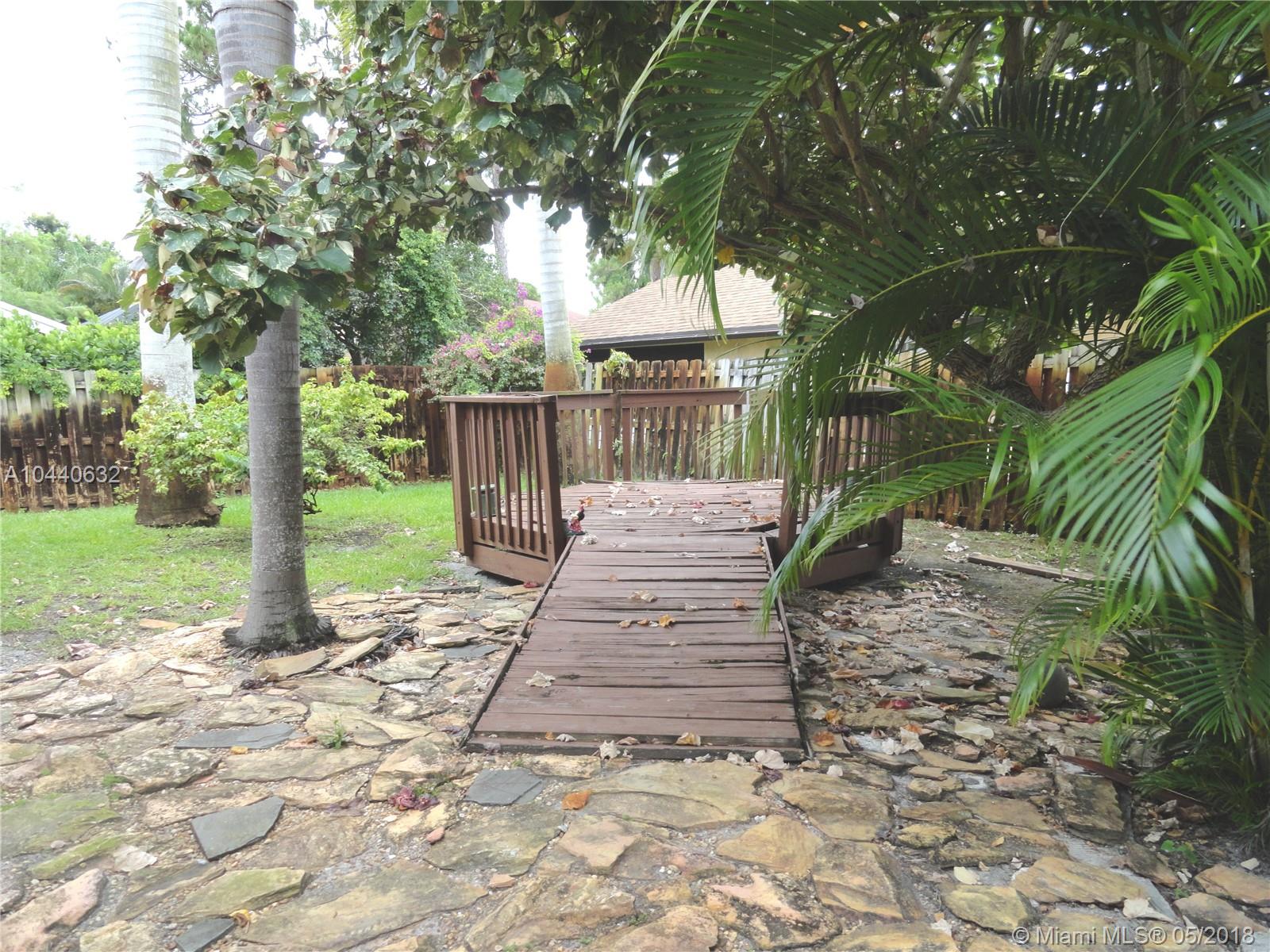 GREENVIEW SHORES - Residential Lease