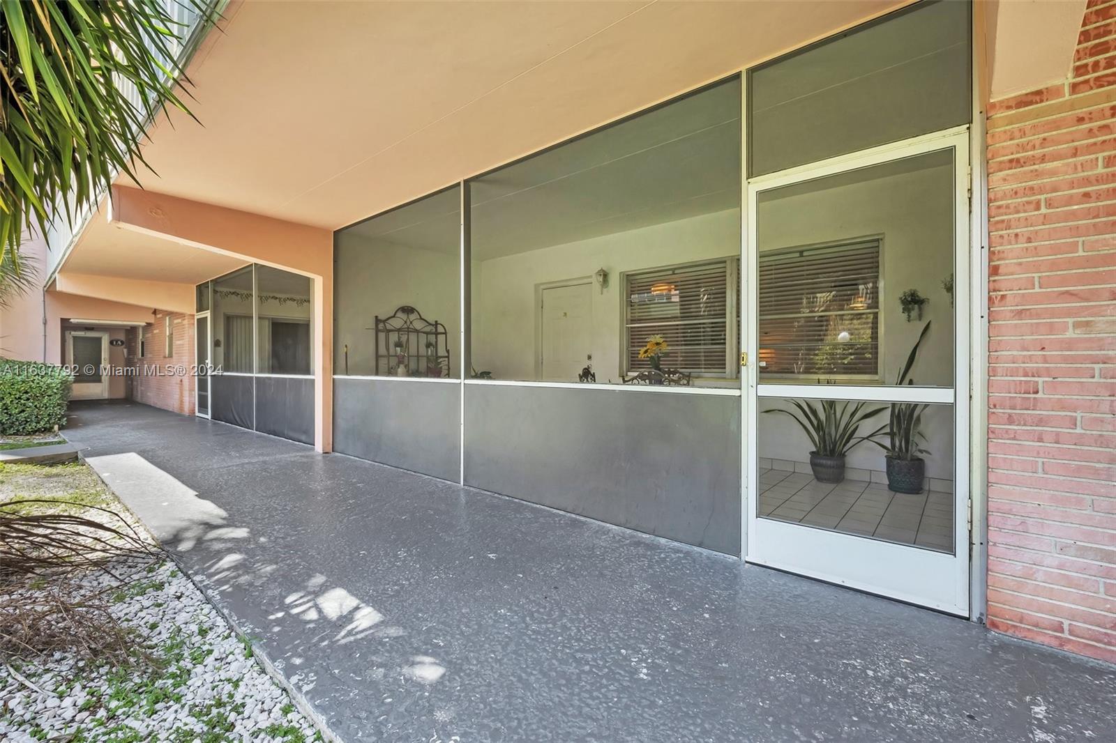 ELDORADO PLAZA WEST CONDO - Residential