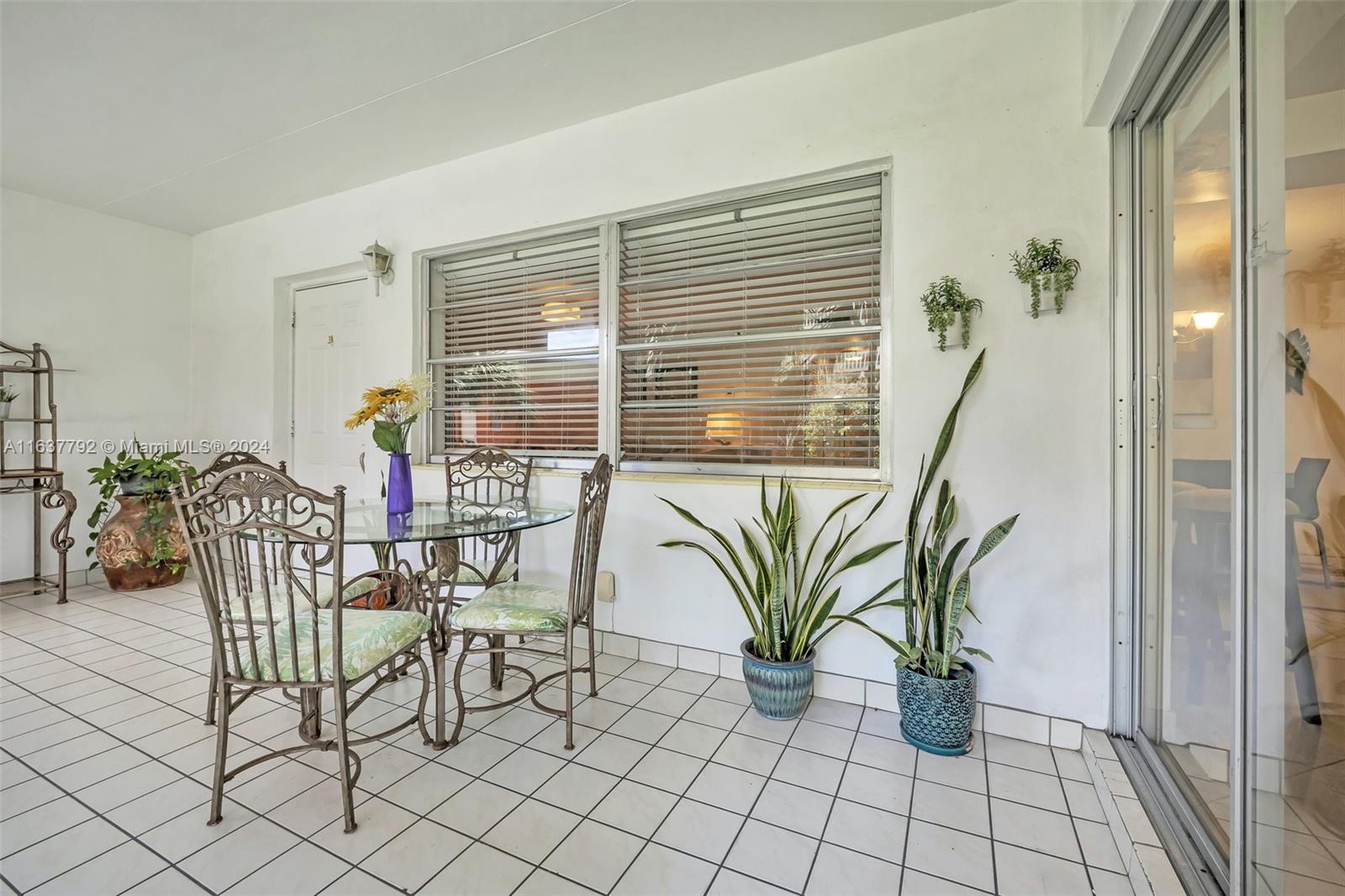 ELDORADO PLAZA WEST CONDO - Residential