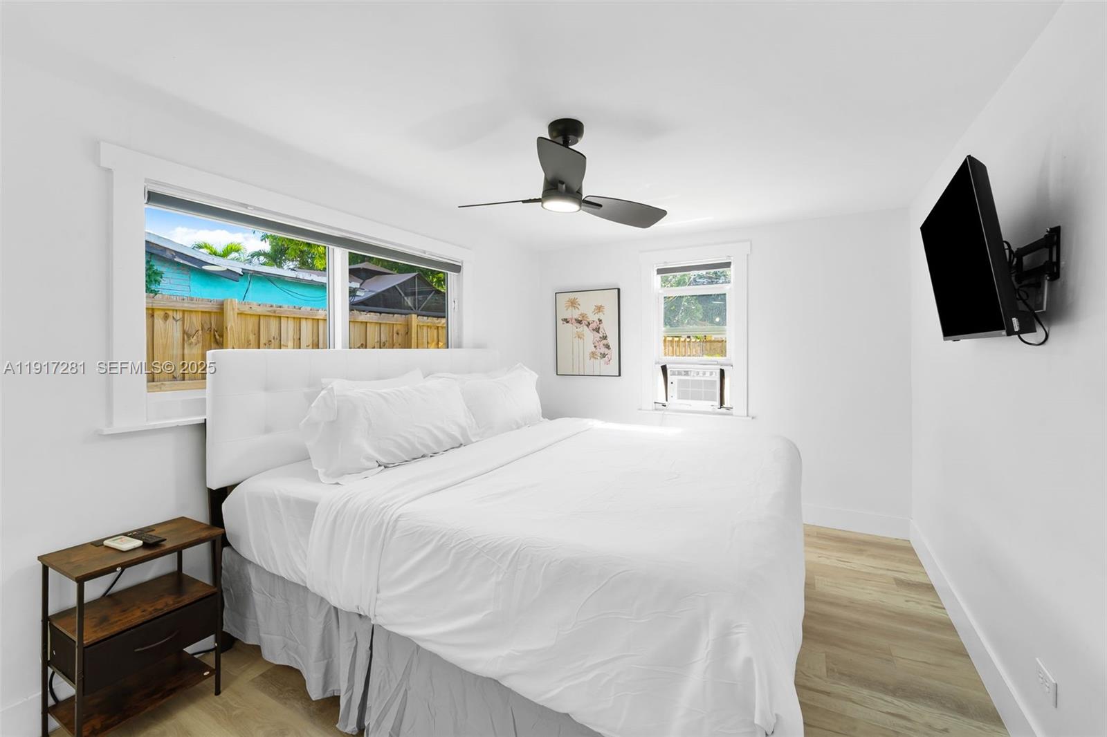 MIDDLE RIVER PLAZA - Residential Lease