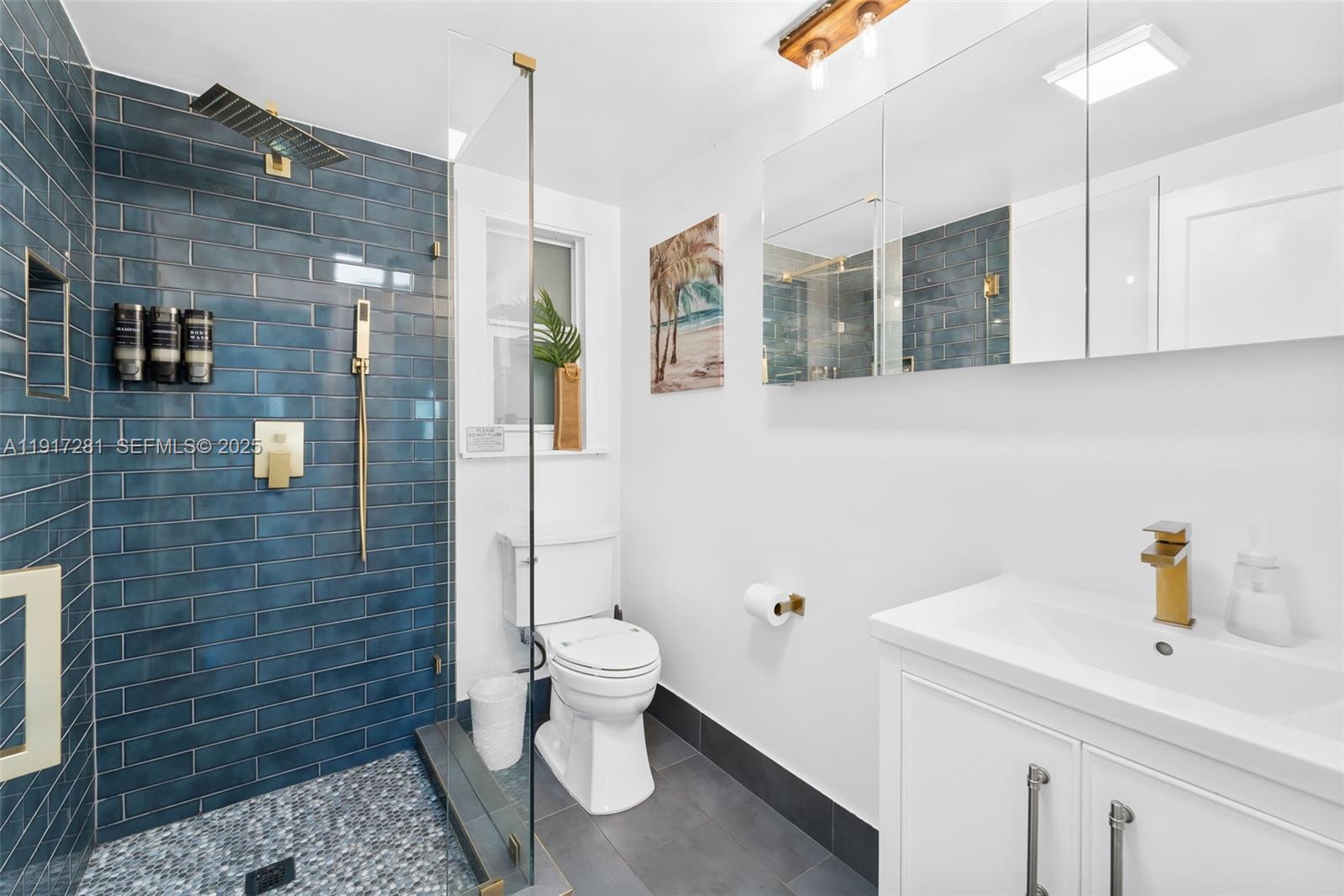 MIDDLE RIVER PLAZA - Residential Lease