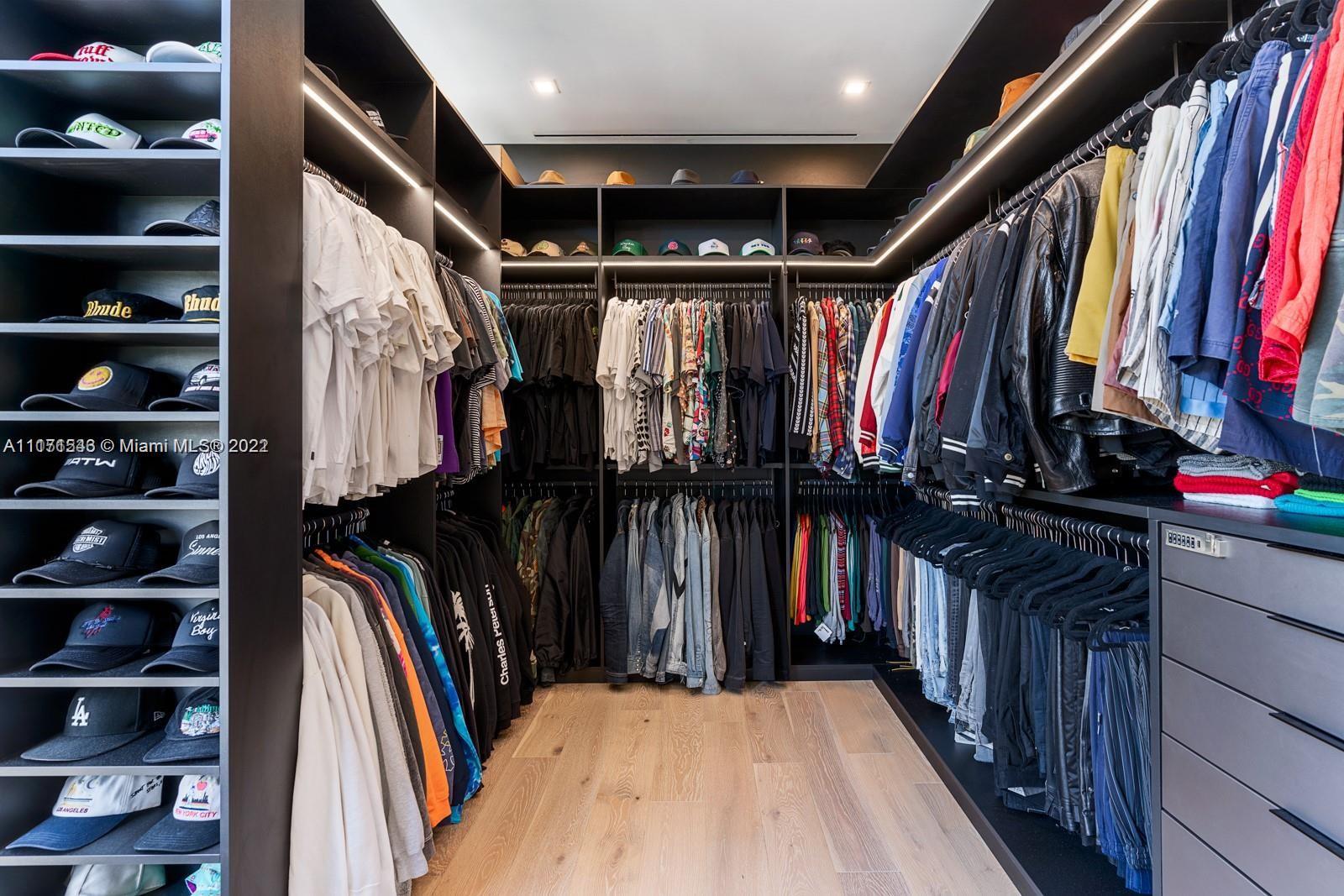 NAUTILUS EXTENSION 3RD - Residential