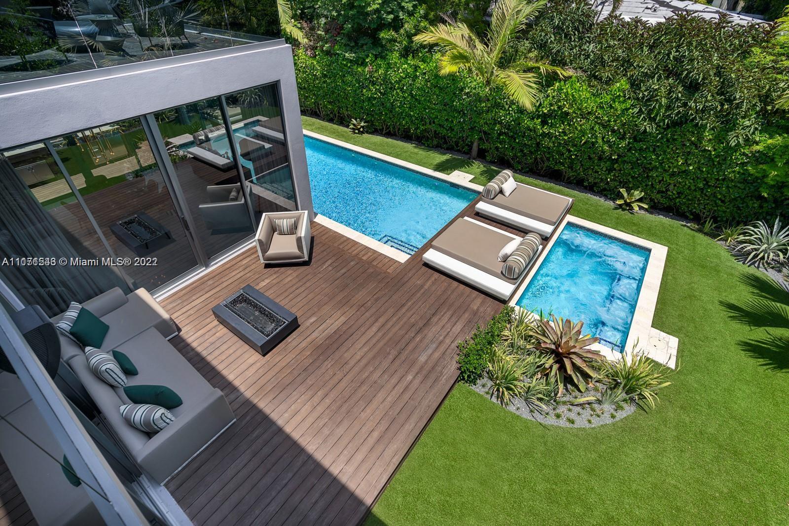 NAUTILUS EXTENSION 3RD - Residential