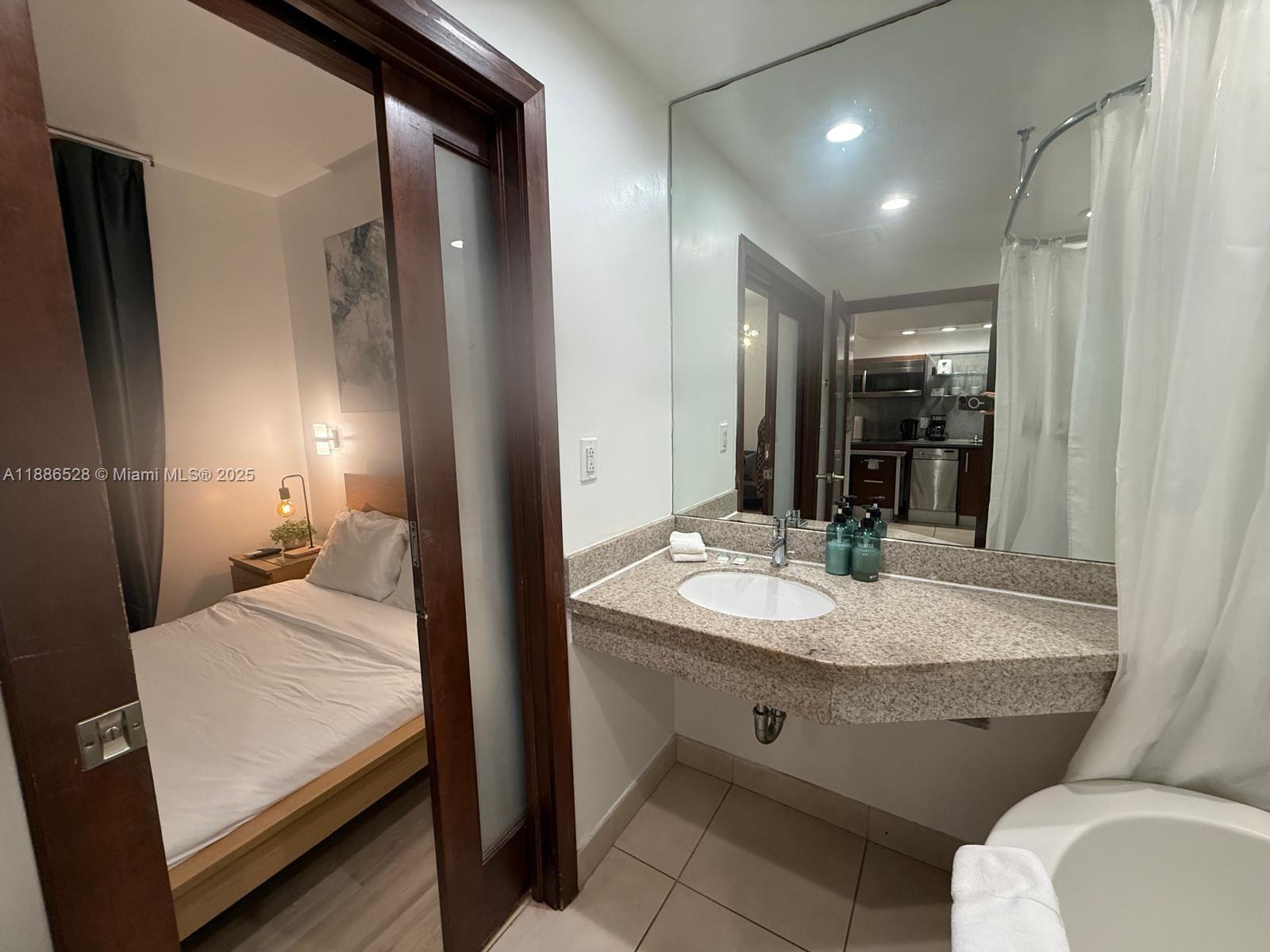 1036 Ocean Dr B303