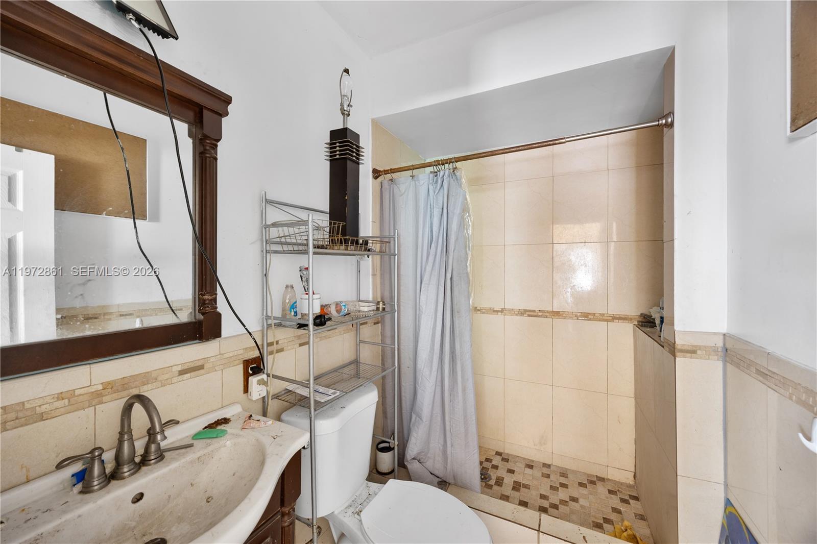 HOME ACRES - Residential