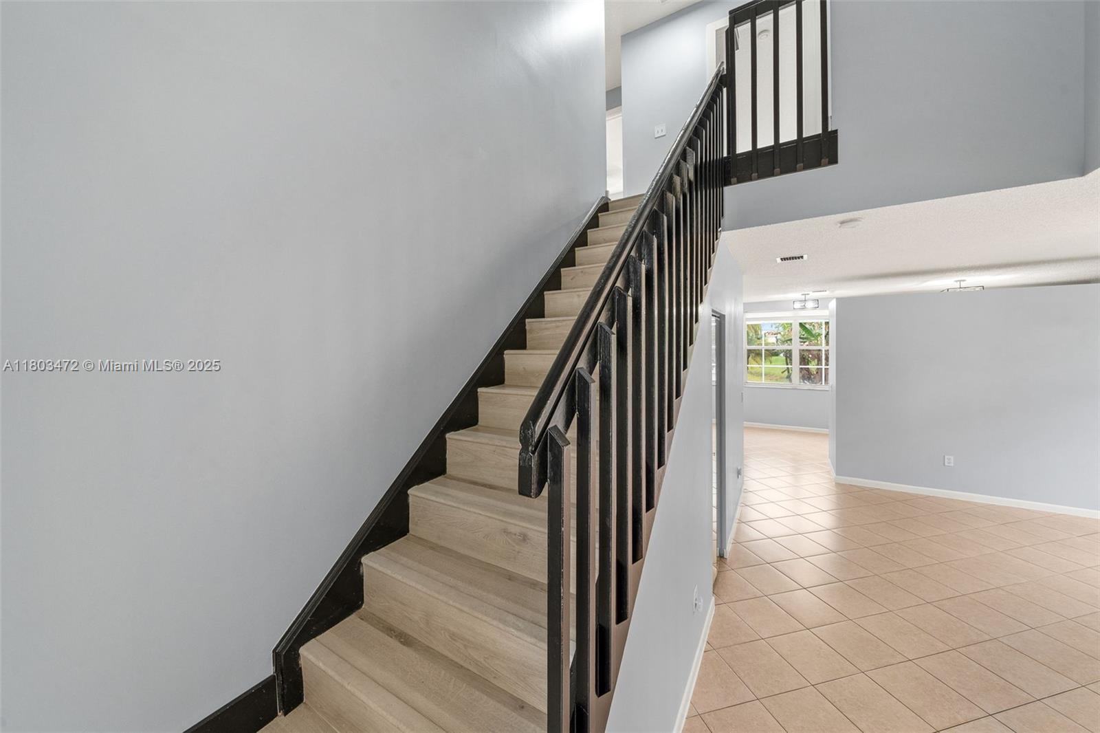 7835 Rockport Cir