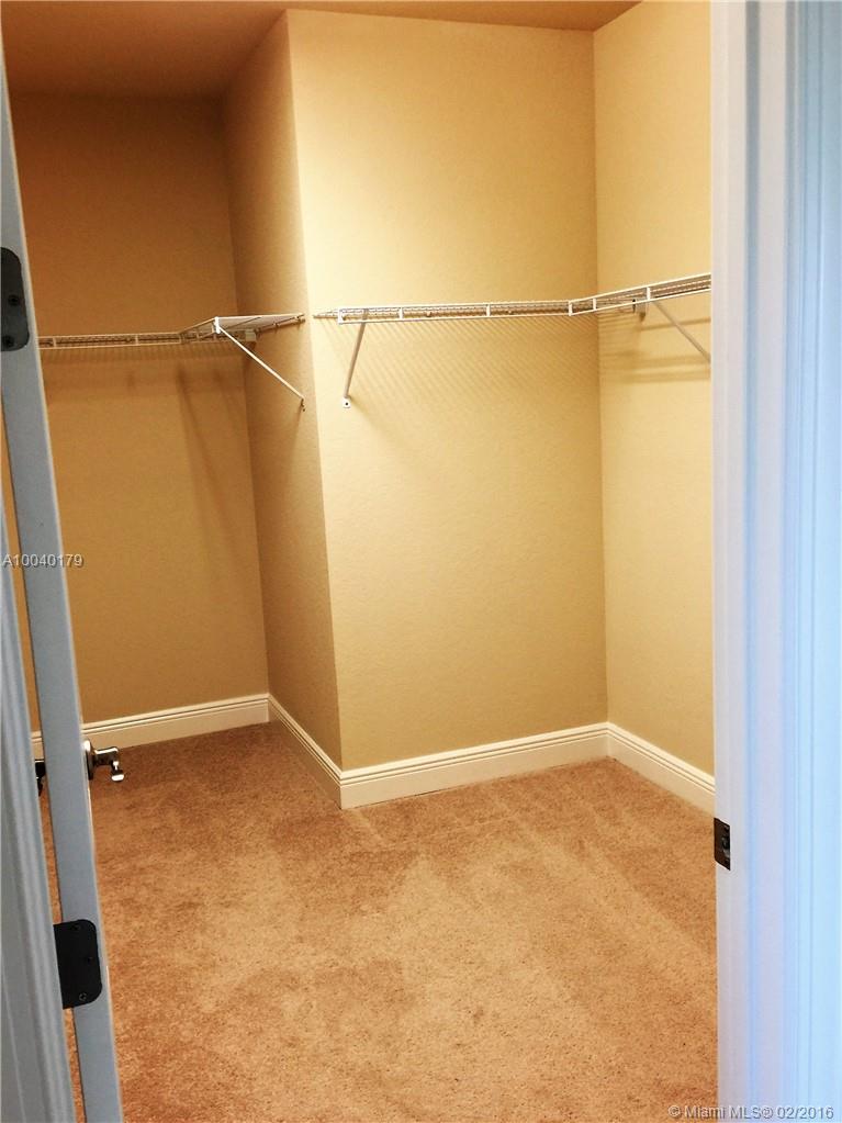 Parkland Golf & Country C - Residential Lease