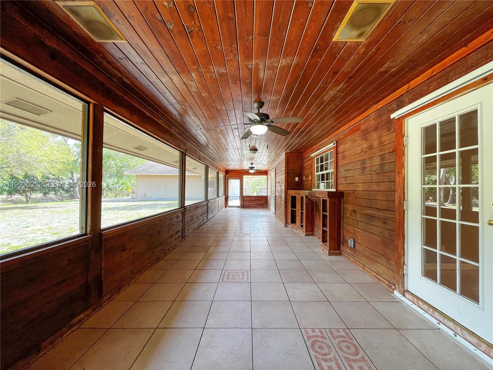 Acreage - Residential