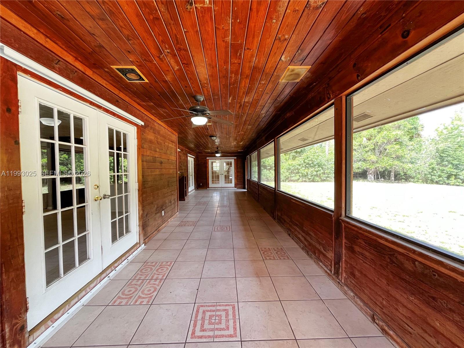 Acreage - Residential