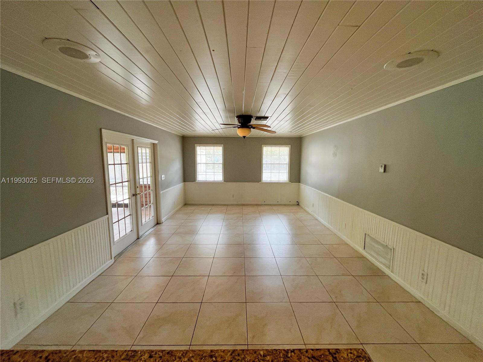 Acreage - Residential