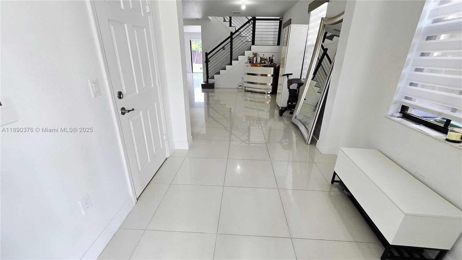 ISLES AT GRAND BAY - Residential Lease