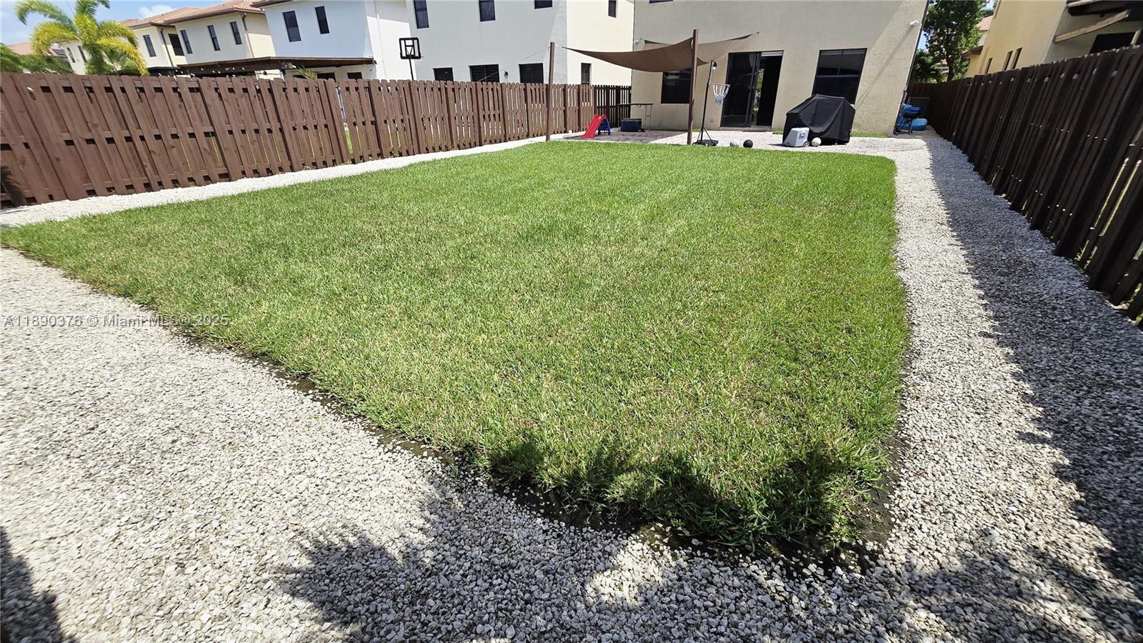 ISLES AT GRAND BAY - Residential Lease