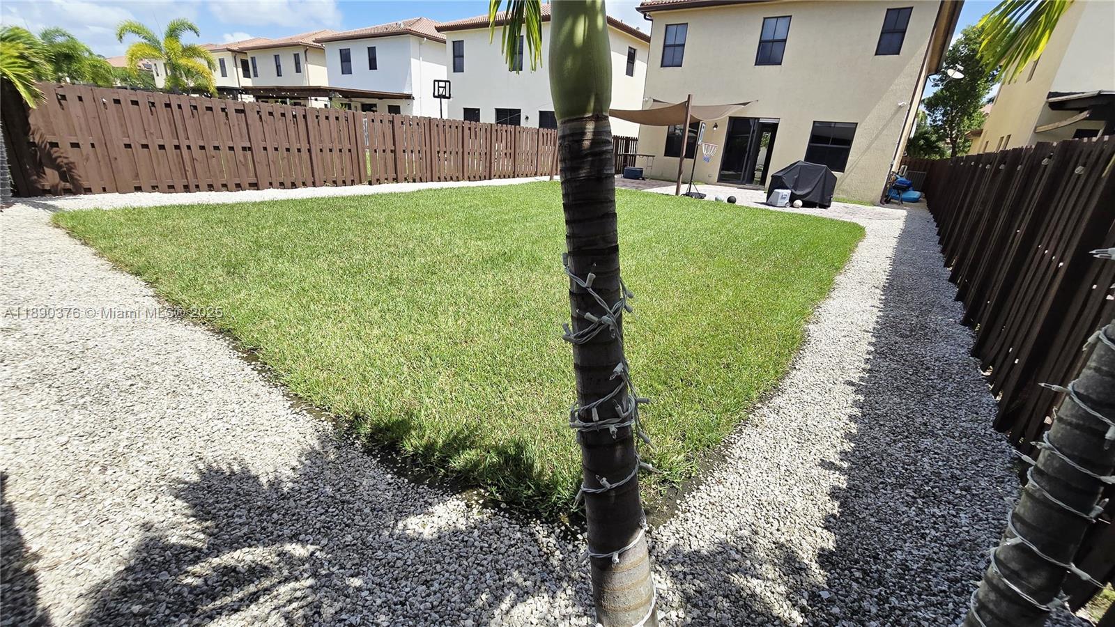 ISLES AT GRAND BAY - Residential Lease