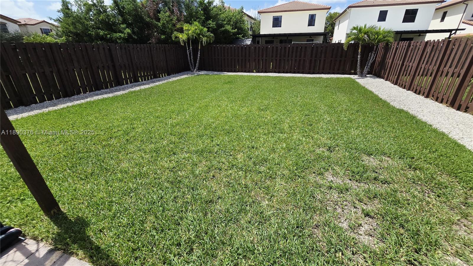 ISLES AT GRAND BAY - Residential Lease