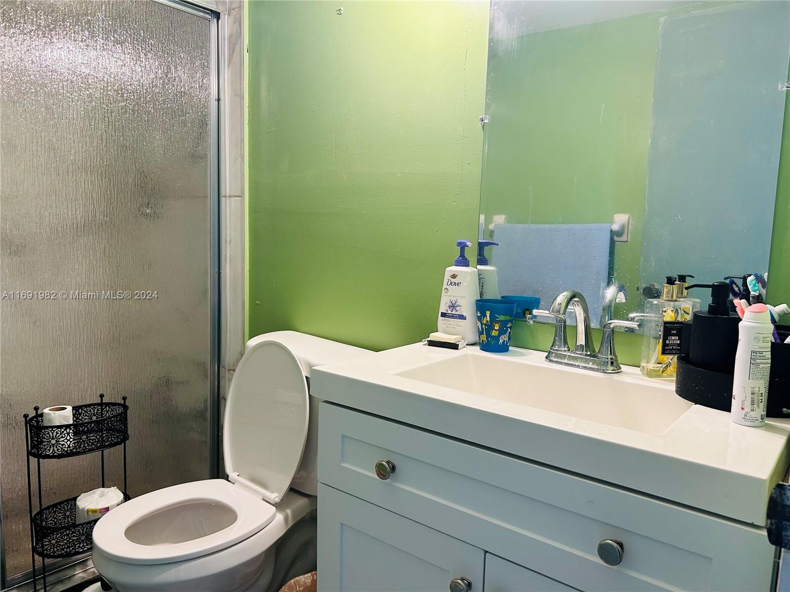 NORTHLAKE VLG AT CALIF CL - Residential