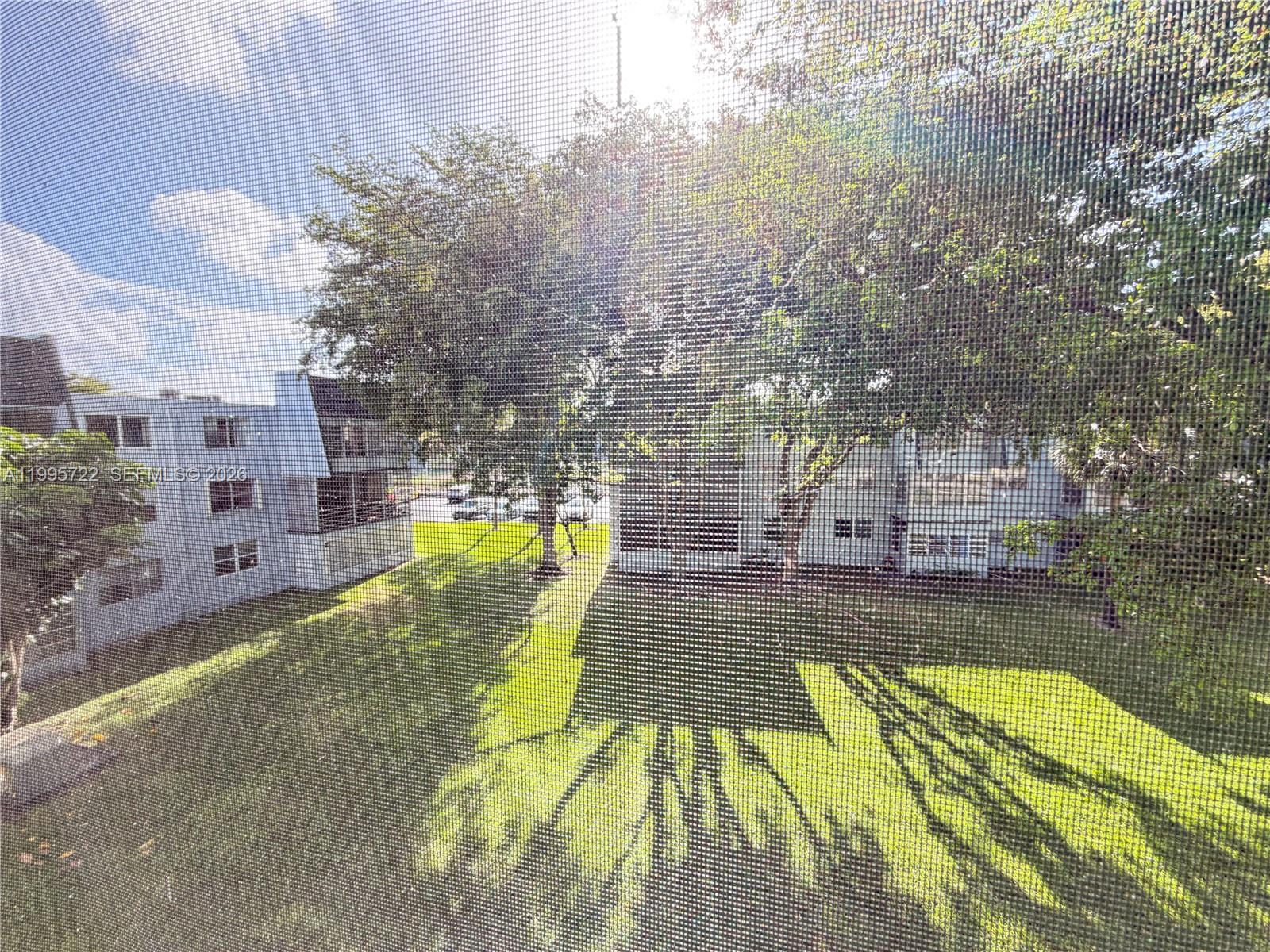 LIME BAY CONDOMINIUM 7 - Residential Lease