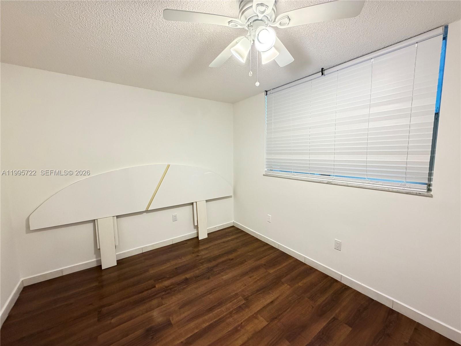 LIME BAY CONDOMINIUM 7 - Residential Lease