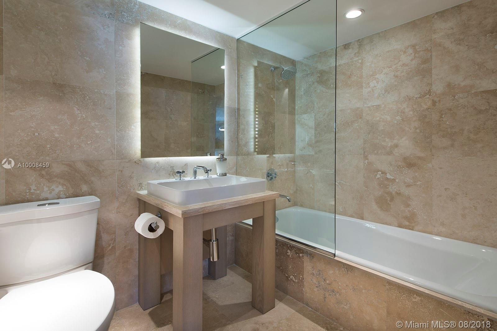 1 Hotel & Homes - Residential Lease