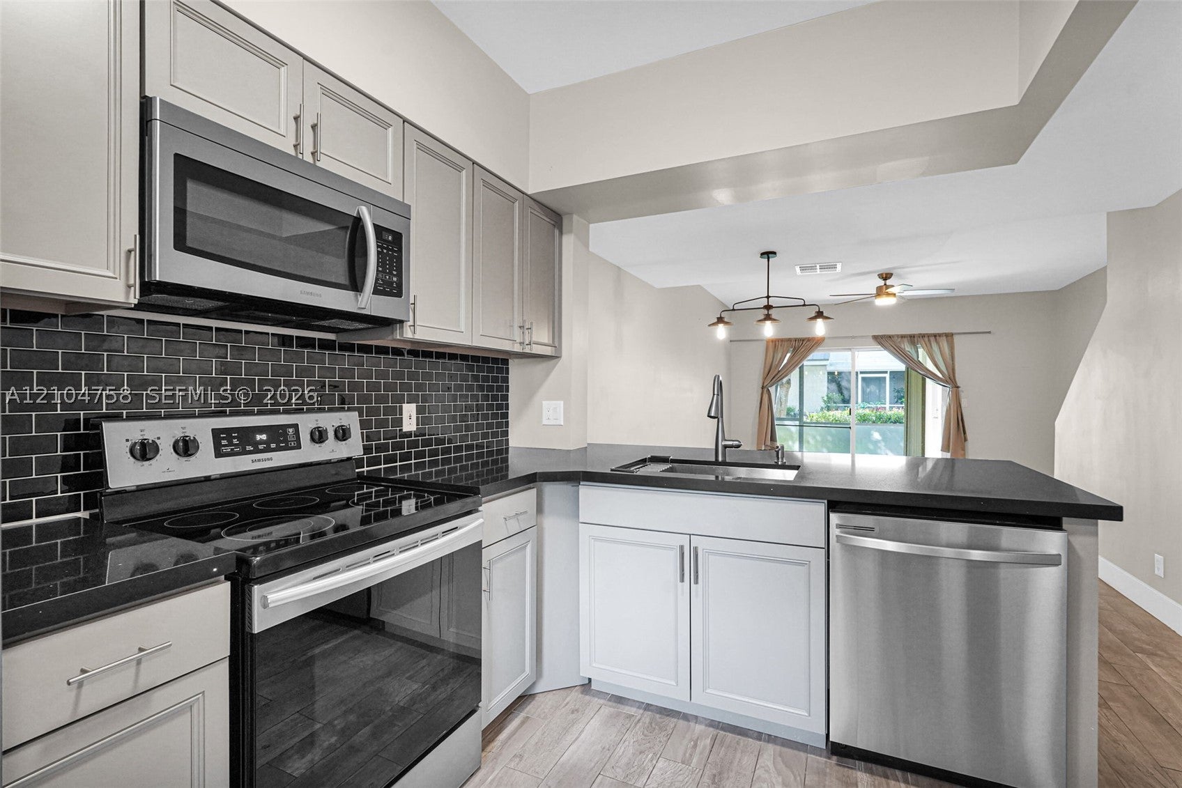 175 SW 96th Ave