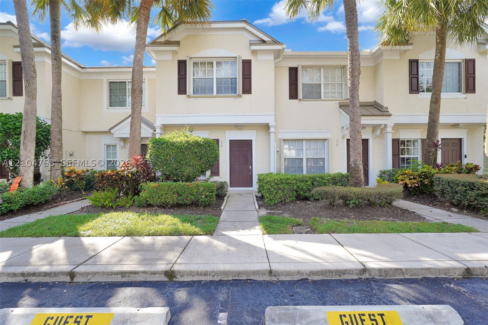175 SW 96th Ave