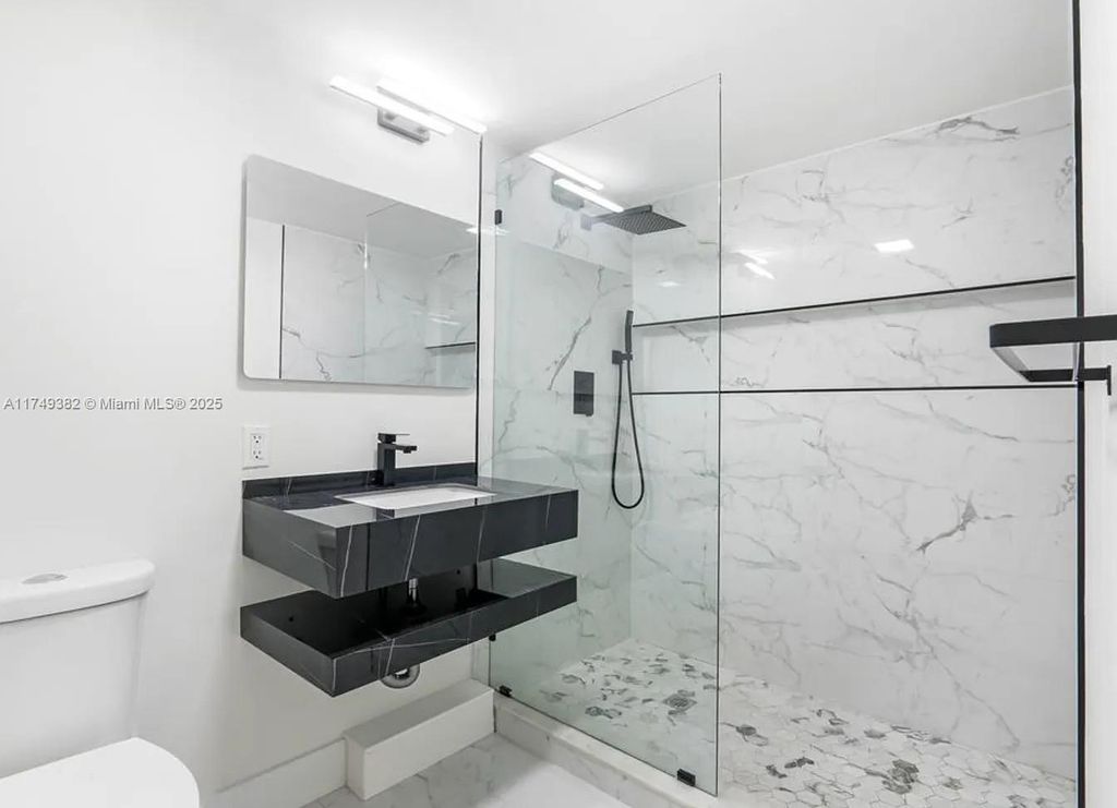 Photo of 6850 NW 2nd Ave #34, Boca Raton, FL 33487 (MLS # A11749382)