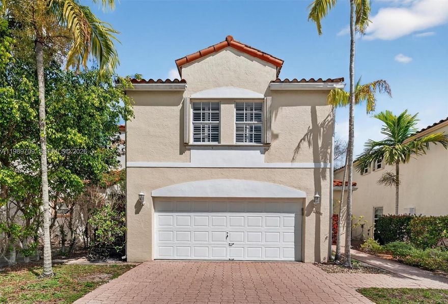 Welcome to this beautiful 4-bedroom, 2-bathroom, 2-car garage home located in the desirable neighborhood of Lago Largo in Plantation, FL. Boasting a spacious and convenient layout, this home is perfect for families or those who love to entertain. The inground pool is a great feature for enjoying the warm Florida sun, while the addition of a bedroom and bathroom on the first floor adds extra convenience. Tile floors throughout the first floor and vinyl flooring on the second floor make for easy cleaning and maintenance. The open kitchen with quartz countertops is perfect for preparing meals and hosting guests. Lago Largo is known for its great community feel, perfect for those looking to settle down in a welcoming neighborhood. This home is a true gem and a must-see for anyone looking for a comfortable and stylish living space in Plantation.

Don't miss out on the opportunity to make this beautiful home your own. Schedule a showing today and see for yourself all that this home has to offer. Your new home in Lago Largo awaits!