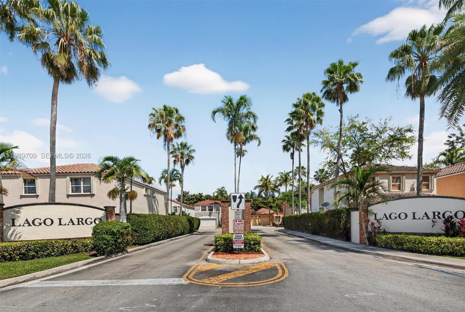 LAGO LARGO - Residential