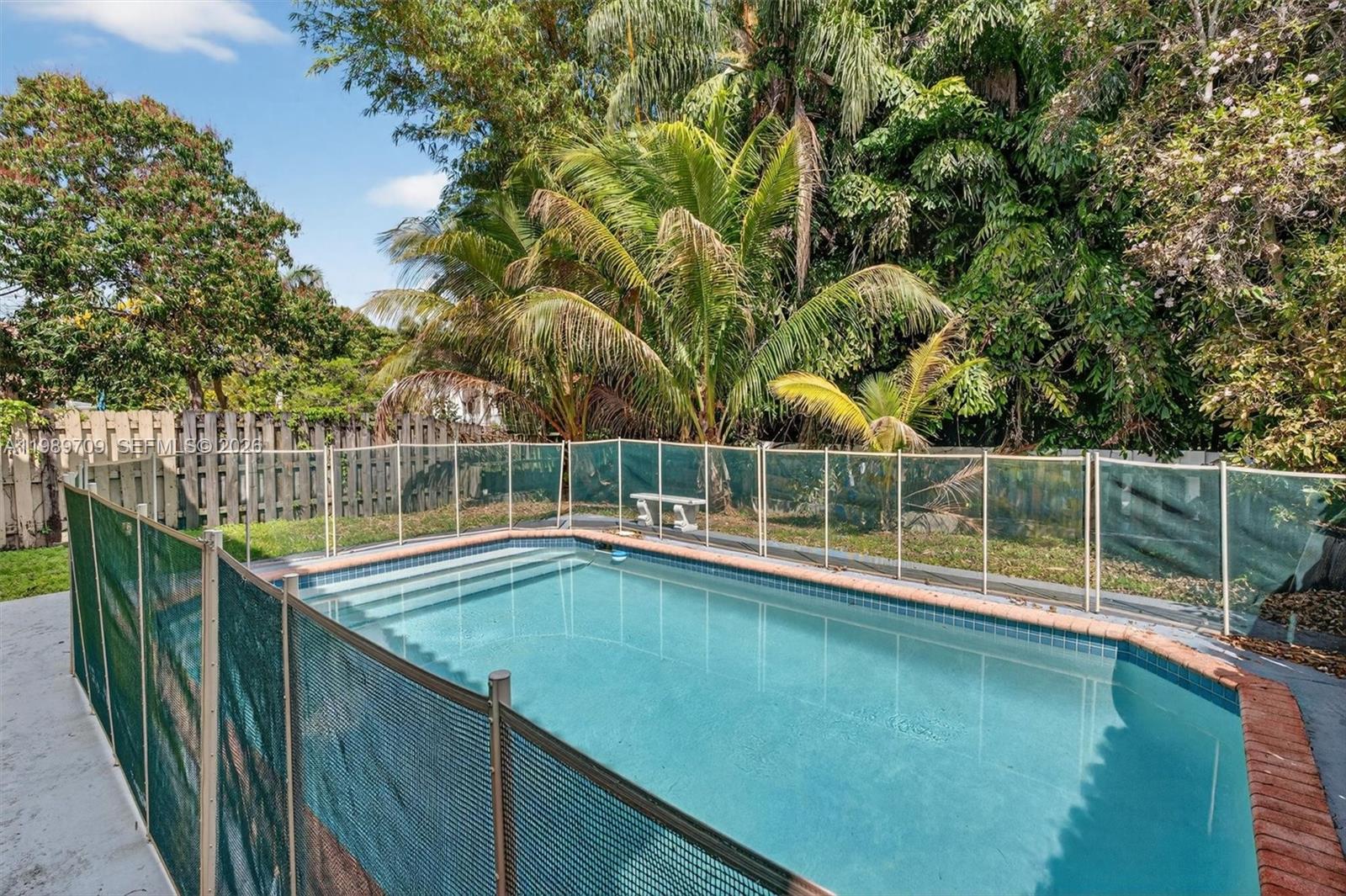 LAGO LARGO - Residential