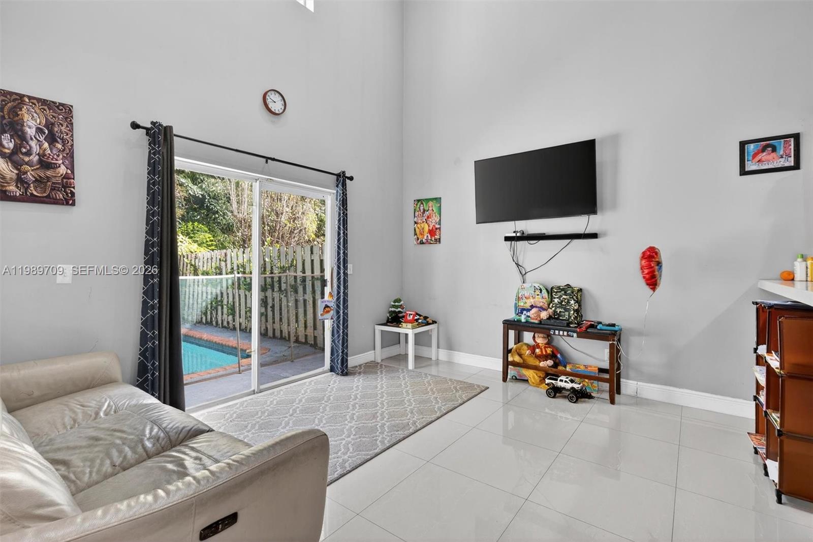 LAGO LARGO - Residential