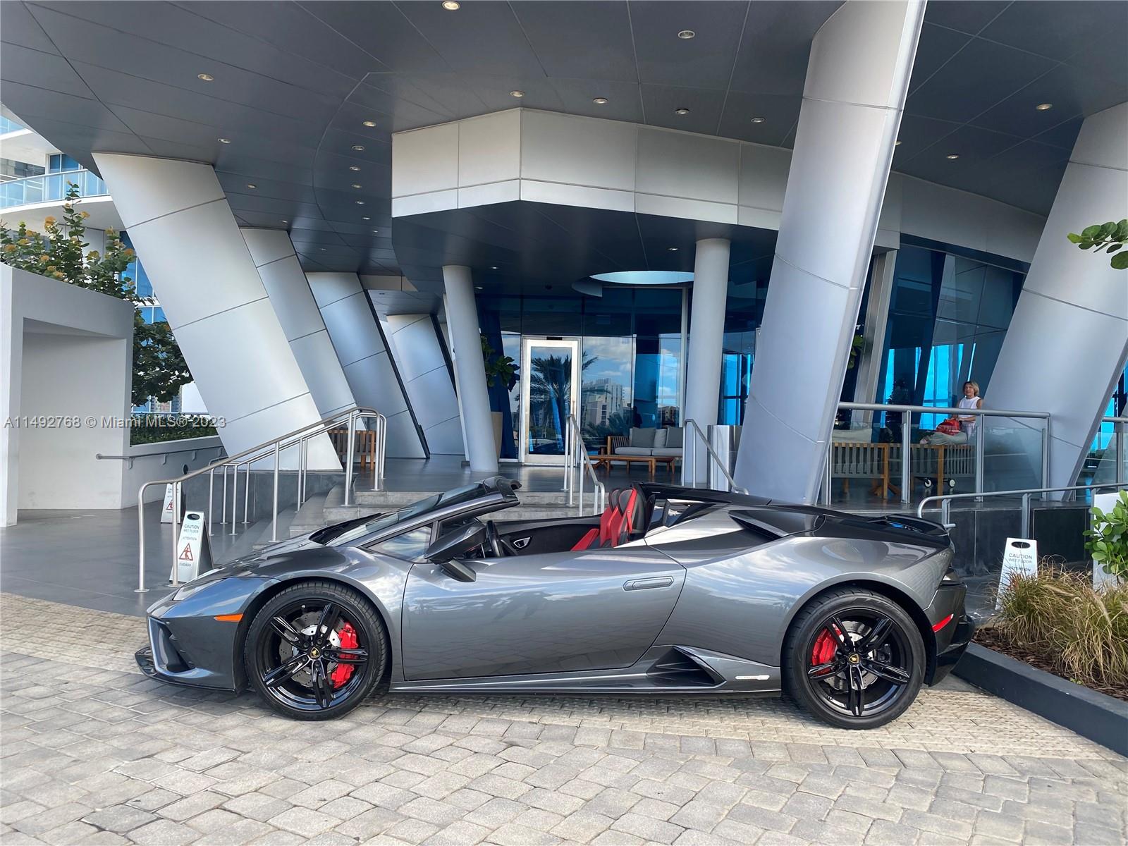 JADE BEACH - Residential