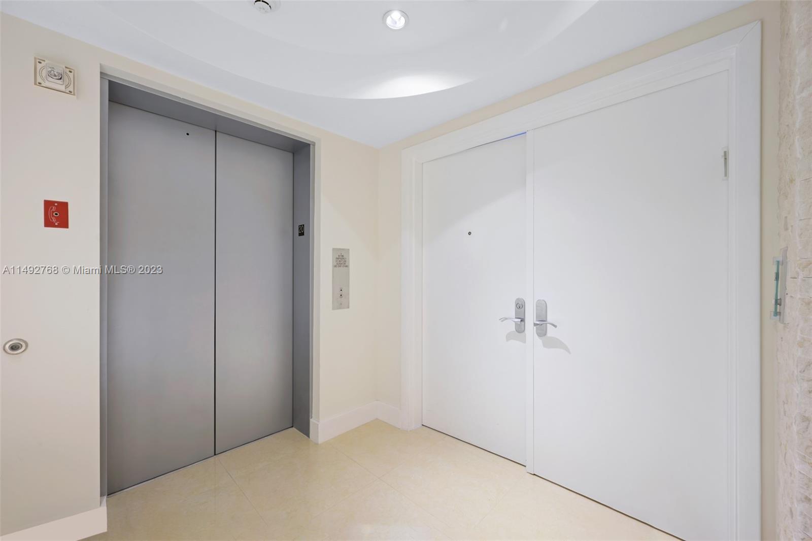 JADE BEACH - Residential