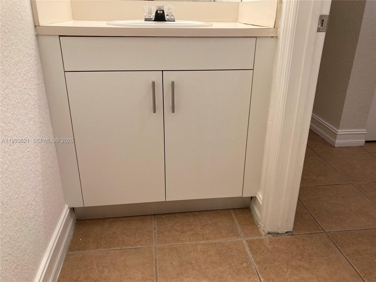 PARK PLACE AT MIDWAY COND - Residential