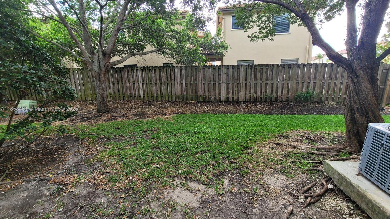 THE COURTS AT BAYSHORE II - Residential