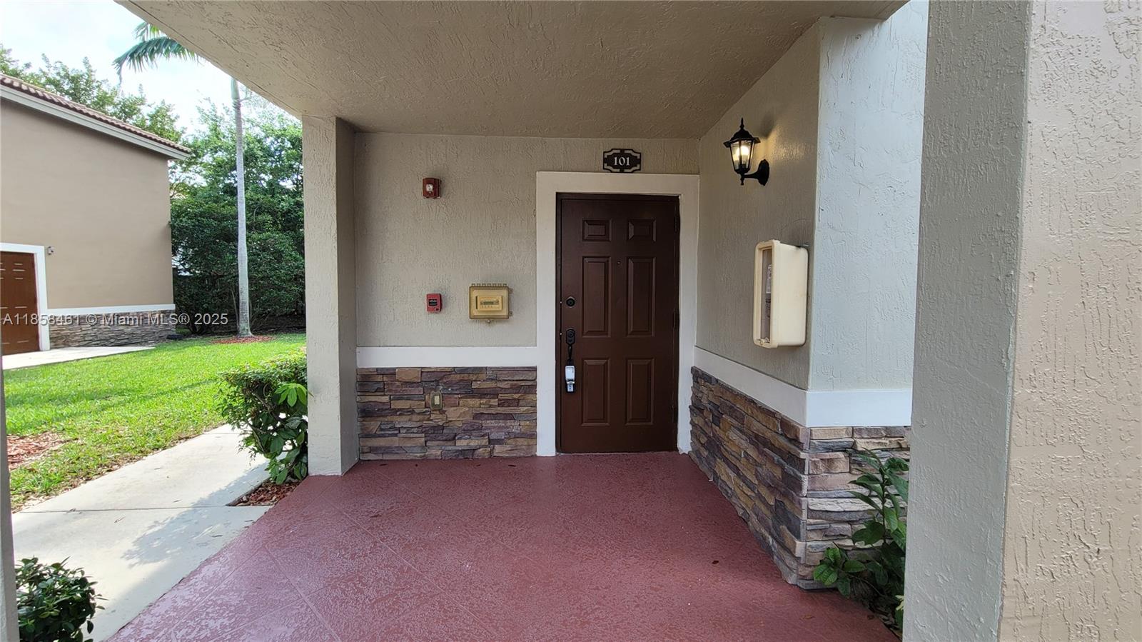 22731 SW 88th Pl 101