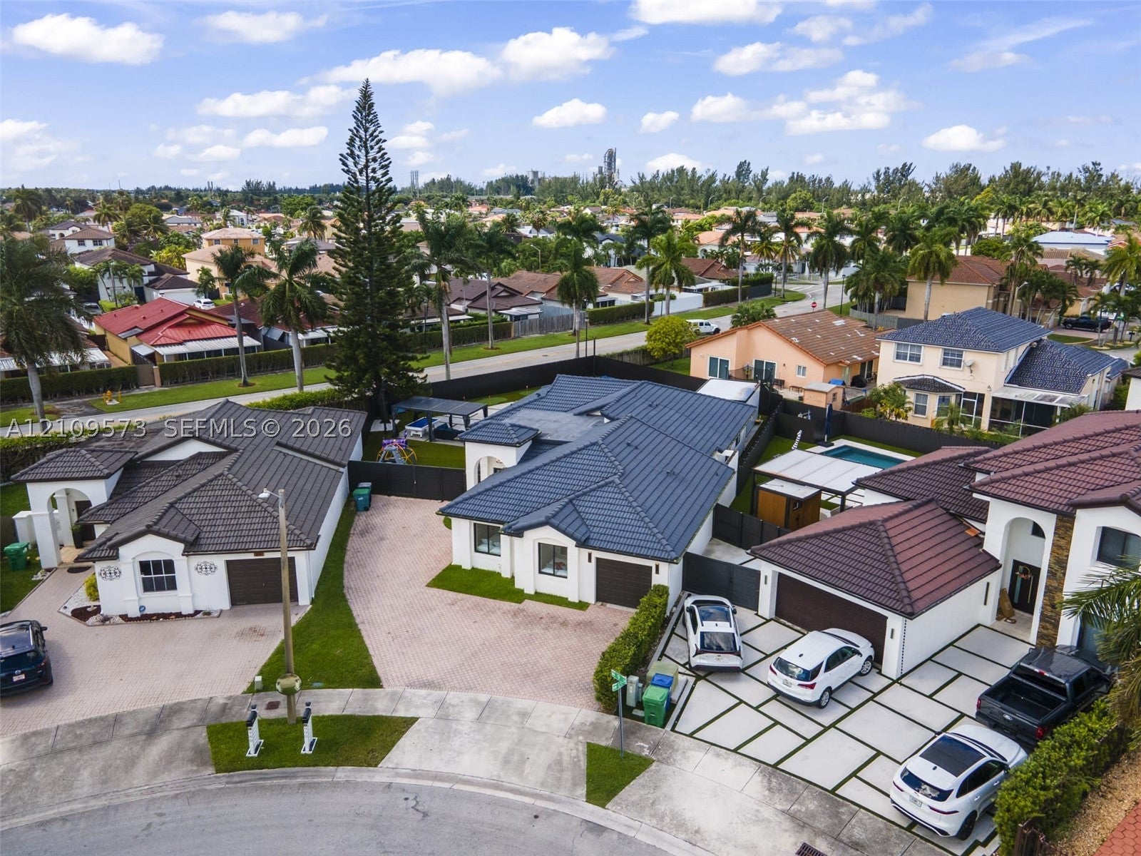 990 NW 131st Ave