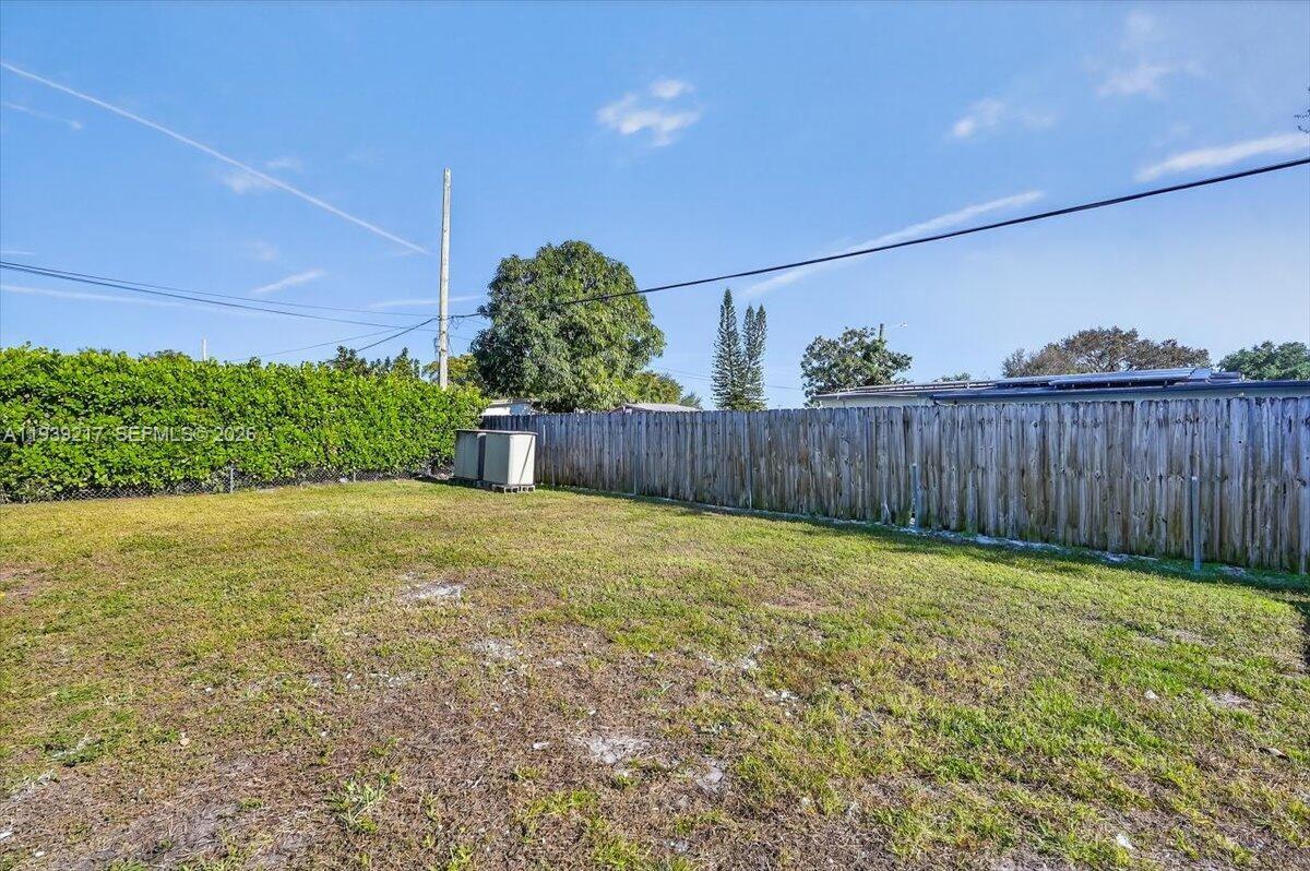 LAKE FOREST SEC 3 - Residential