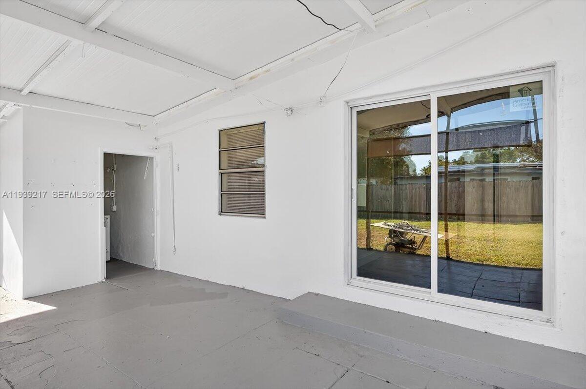 LAKE FOREST SEC 3 - Residential