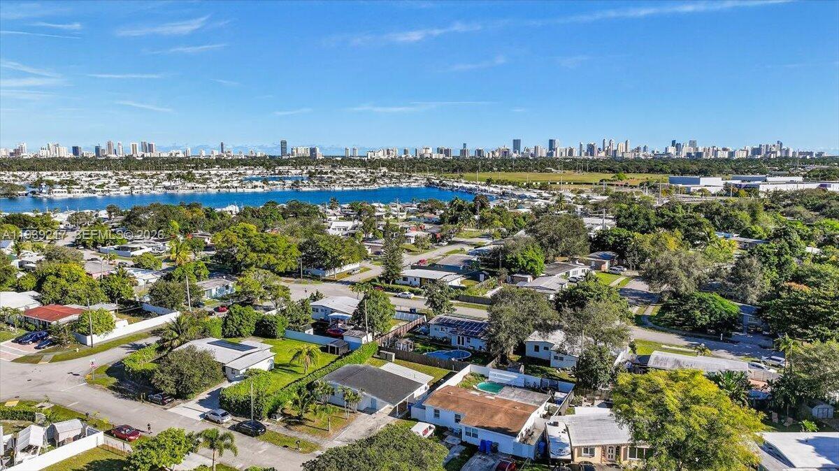 LAKE FOREST SEC 3 - Residential