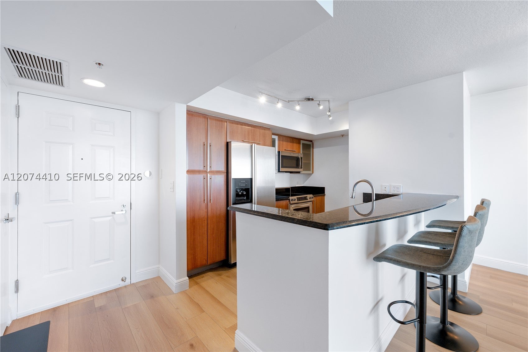 3232 Coral Way 1507