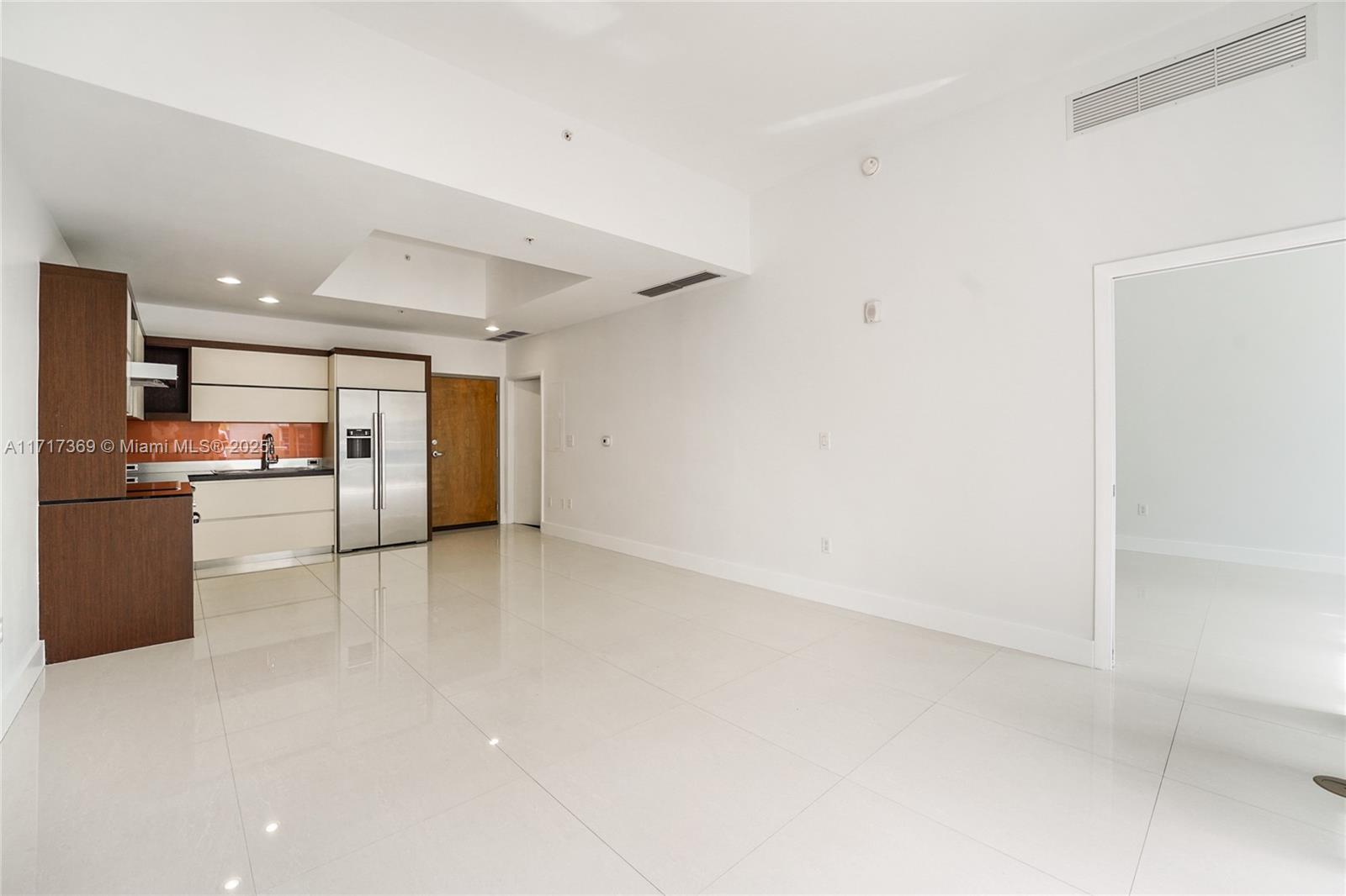 ARTEPARK SOUTH CONDO - Residential Lease