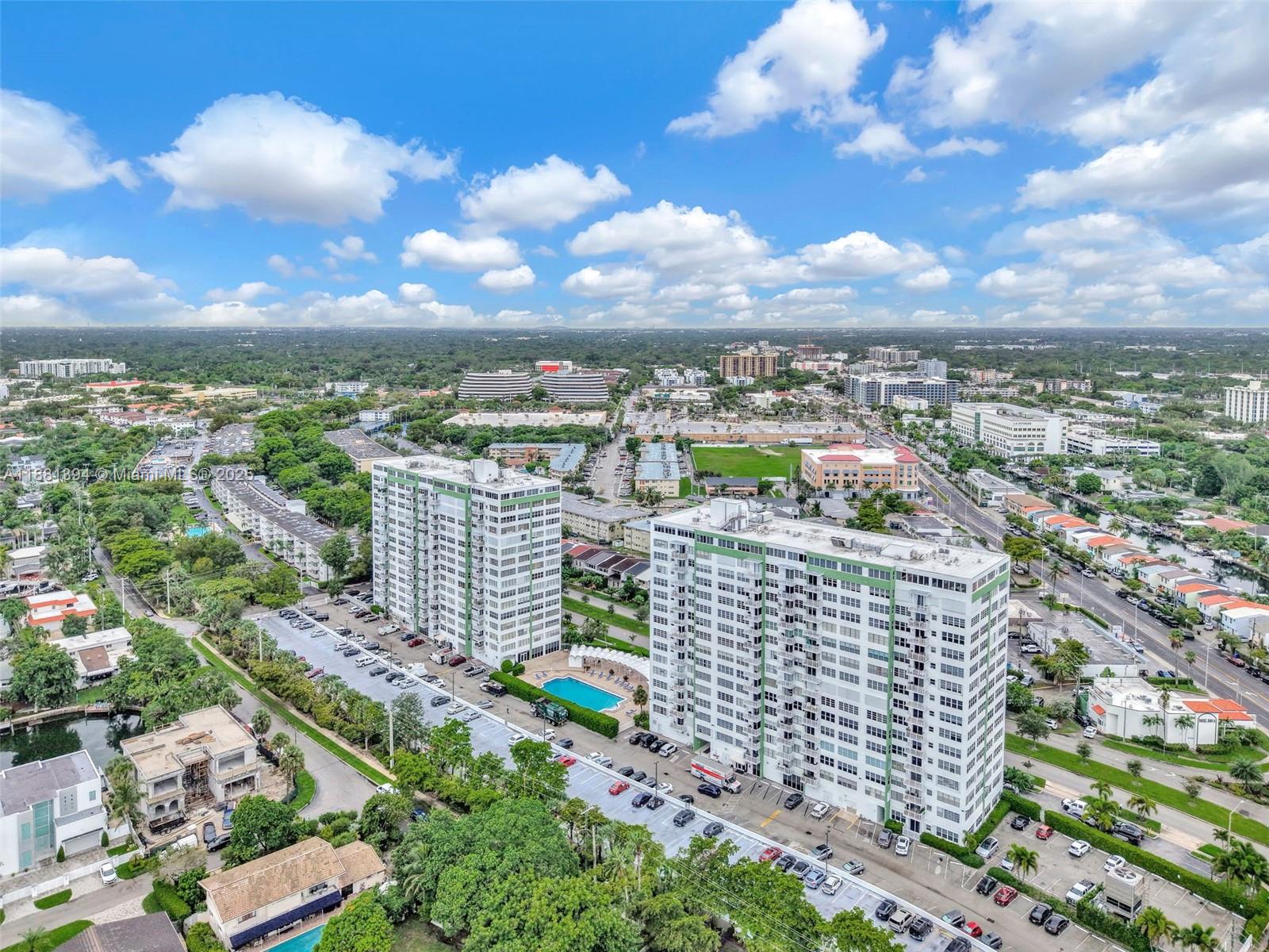BAYVIEW TOWERS CONDO SOUT - Residential