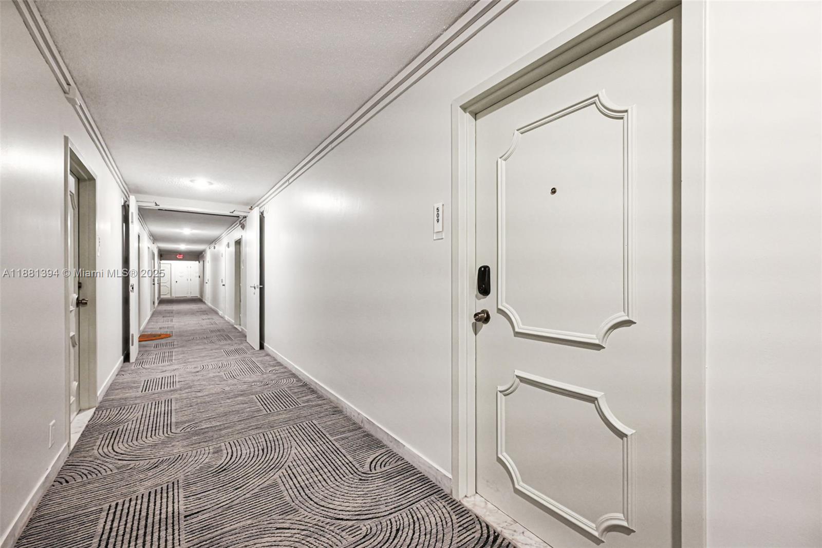 BAYVIEW TOWERS CONDO SOUT - Residential